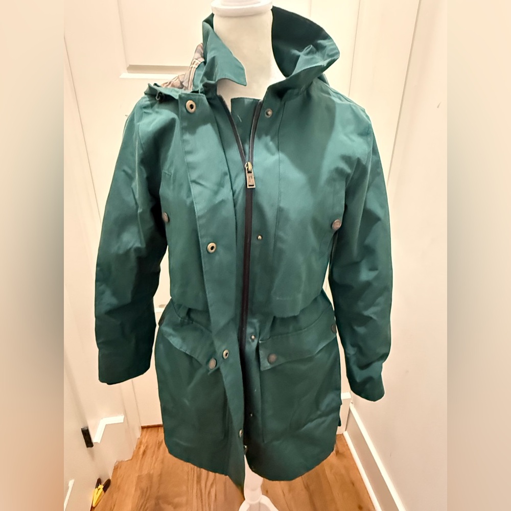 Pendleton. Vintage Forest Green Medium Weight Raincoat. Size XS. - Picture 2 of 16